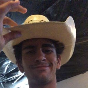 Meet your Posher, Harrison